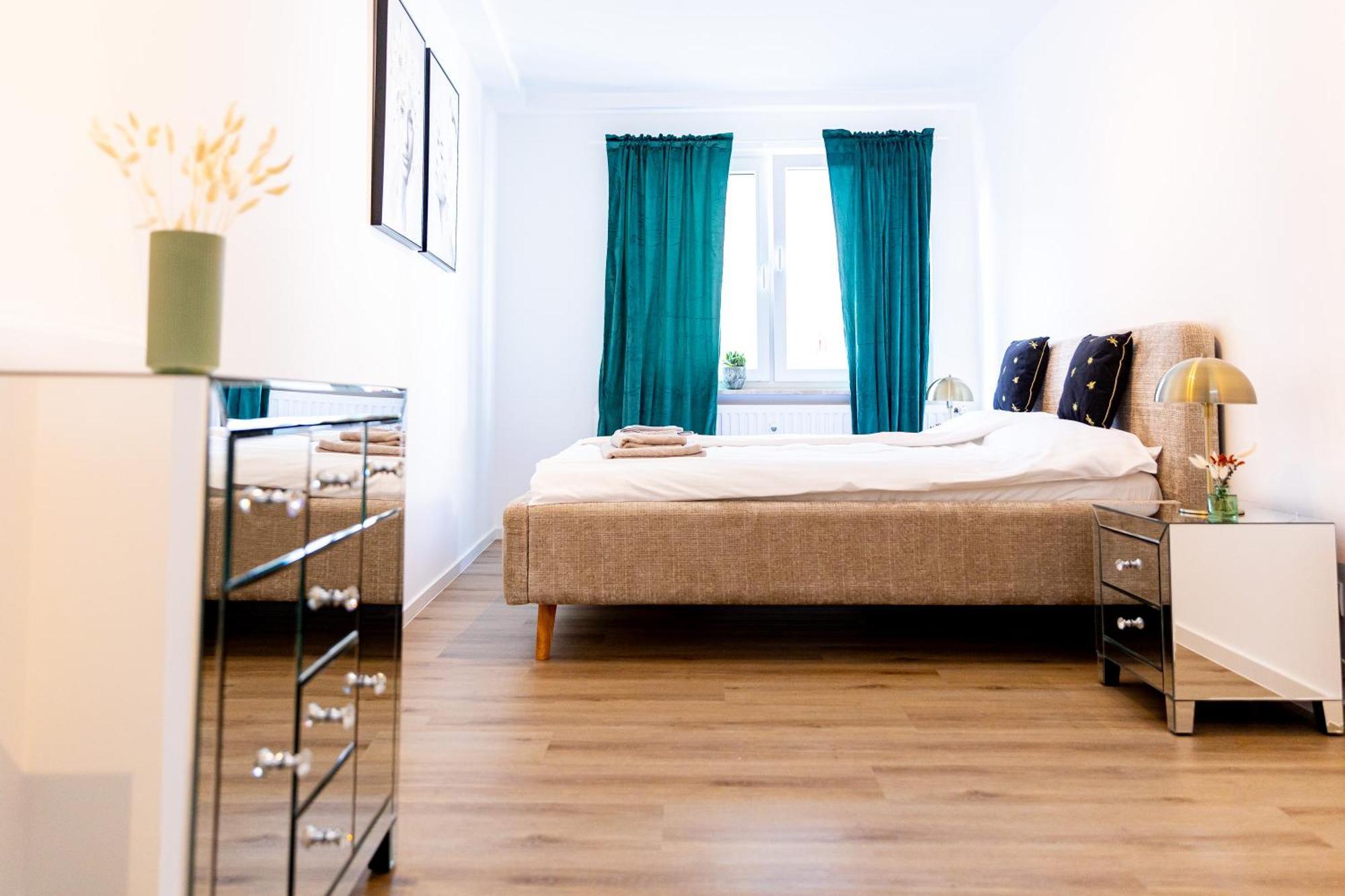 Ferienwohnung Fuer 6: Zentrum, Wifi, Tv, Kueche, Neu Бад-Нойенар-Арвайлер Экстерьер фото